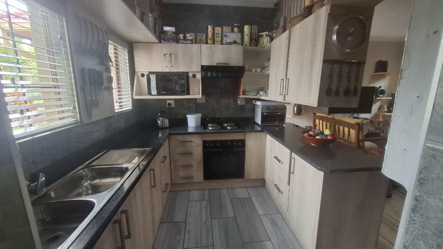 3 Bedroom Property for Sale in Waterval East North West